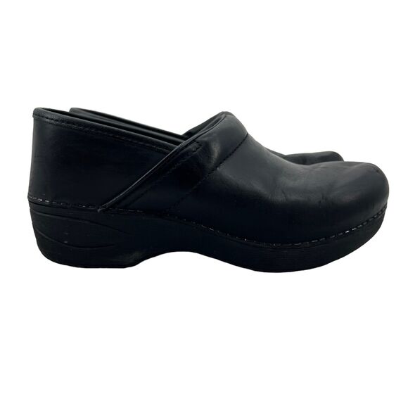 Dansko Clogs Women 37 Black Leather Slip On Comfort Professional Nursing Medical - Picture 1 of 11
